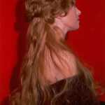 Parrucca con trecce e code in capelli naturali con acconciatura rinascimentale art R01