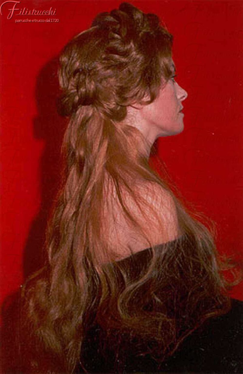 Parrucca con trecce e code in capelli naturali con acconciatura rinascimentale art R01