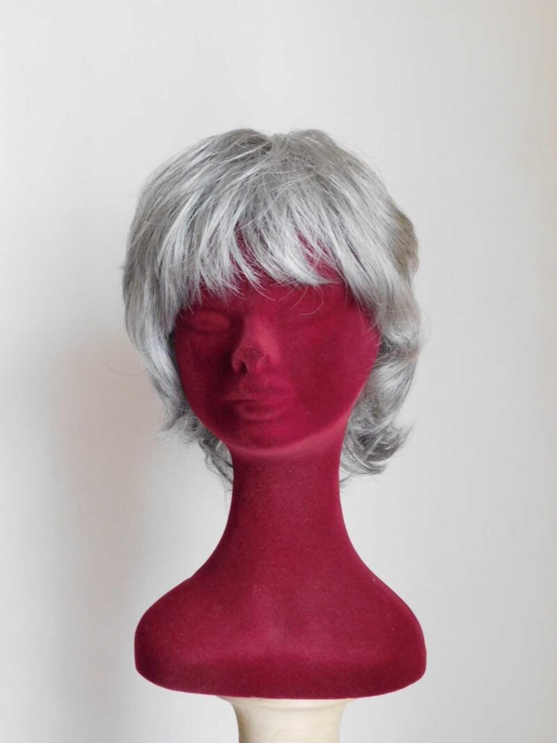 Parrucca sintetica Eleonora colore grigio 56